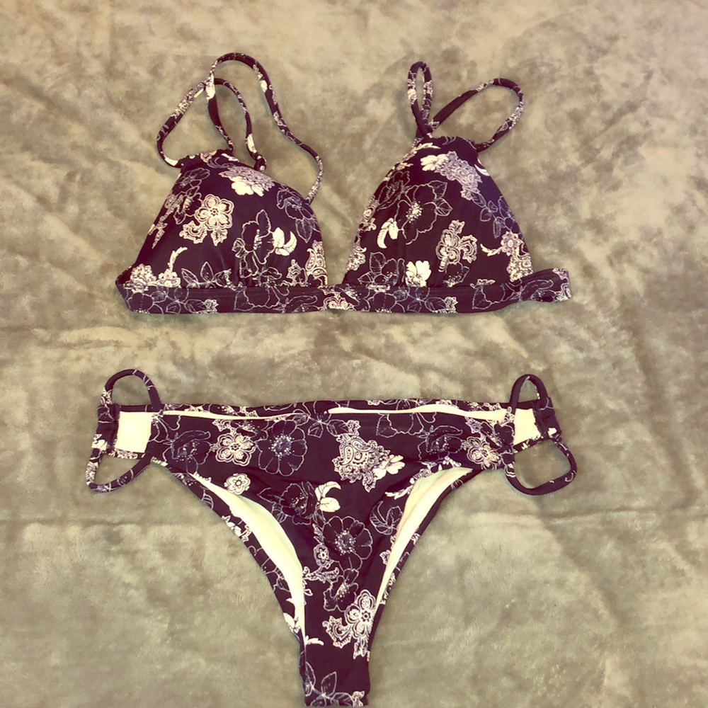 PRICE FIRM ~ Floral Bikini